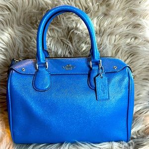 MINI BENNETT SATCHEL IN CROSSGRAIN LEATHER (COACH F57521)
SILVER/BLUE
